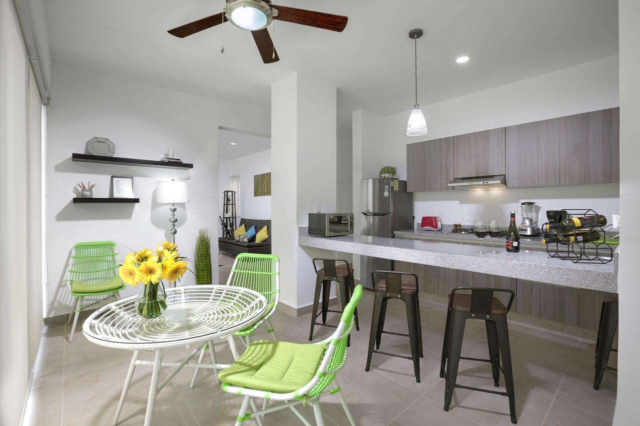 Velas Condos City And Pool View ปัวร์โตโมเรลอส ภายนอก รูปภาพ